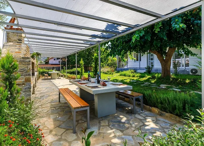 Artemis\' Garden