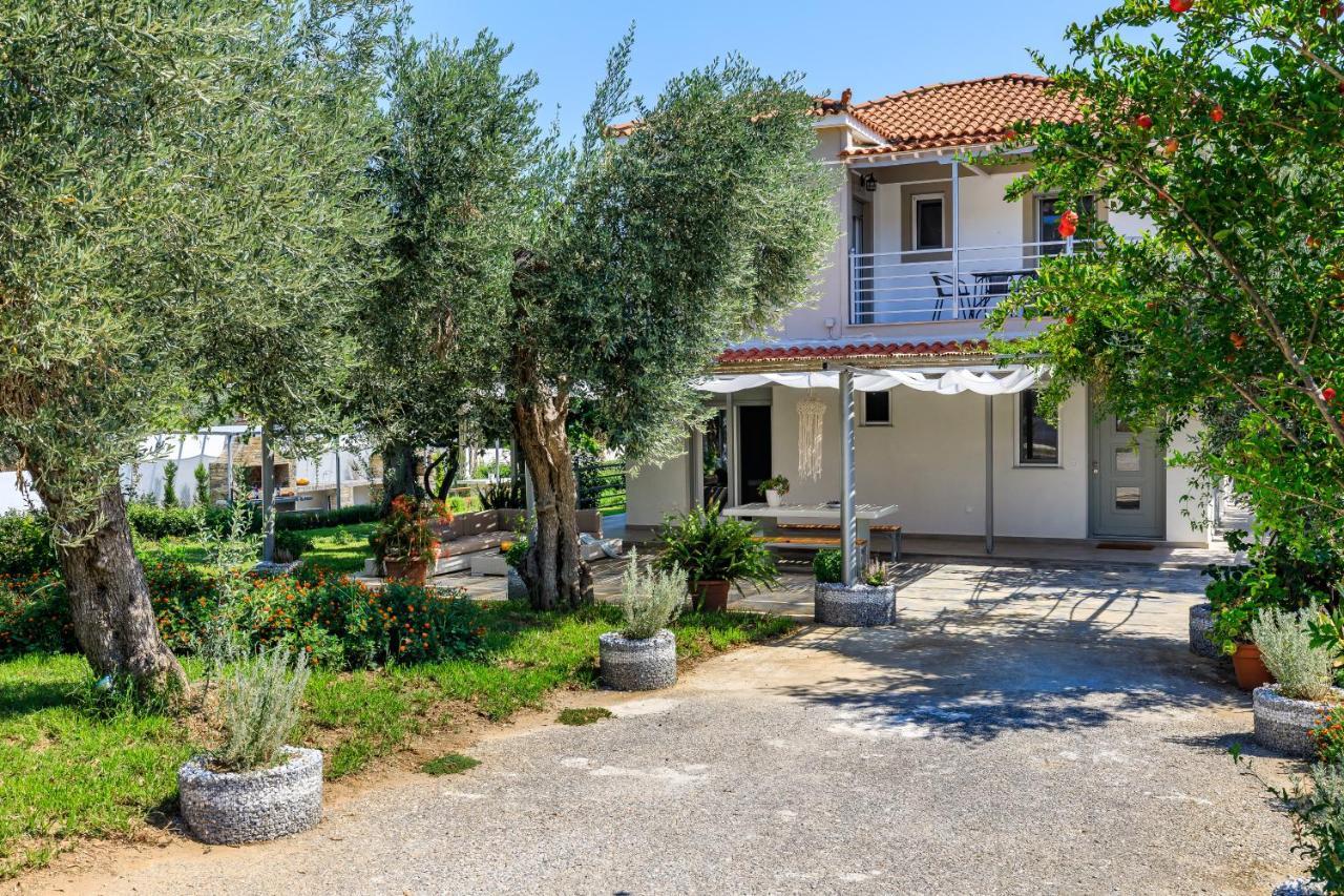 Artemis' Garden Apartment Skopelos Town