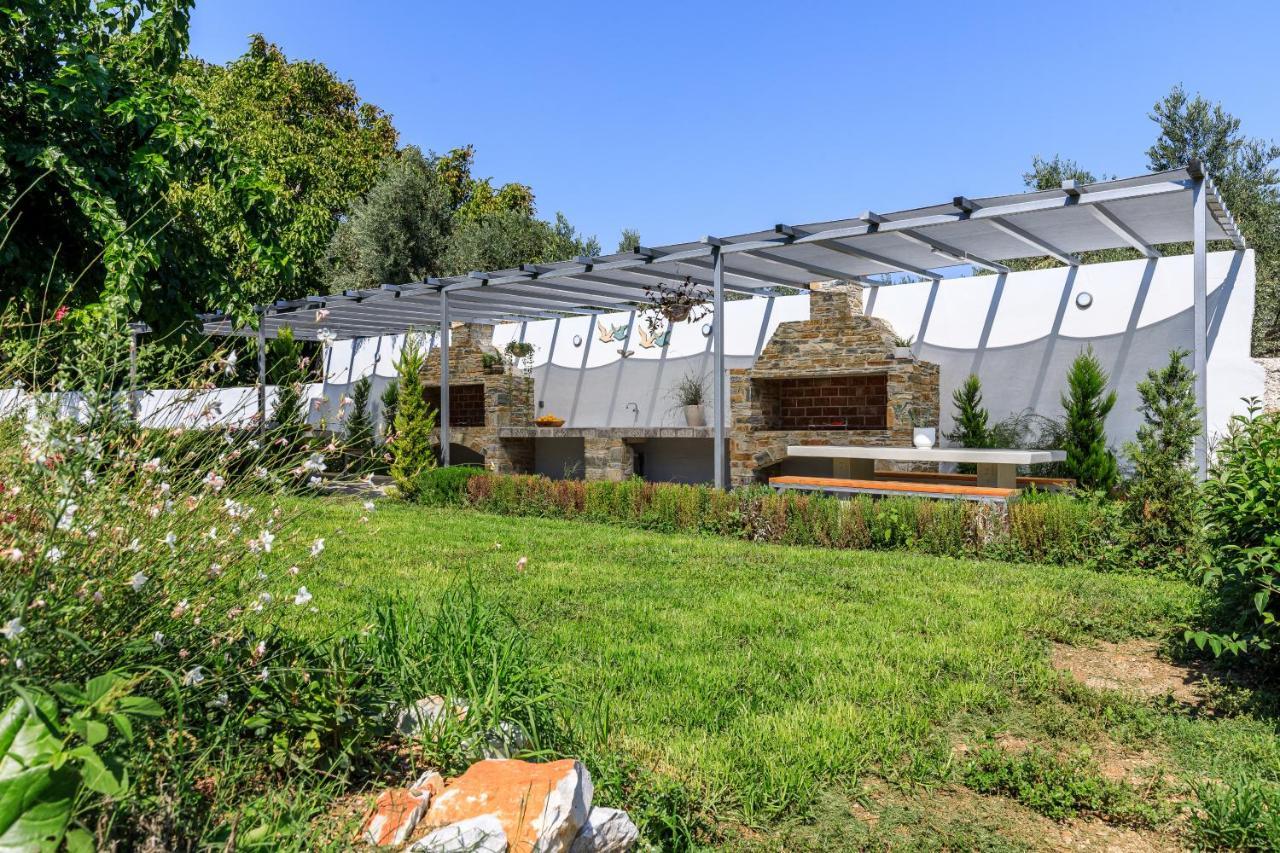Artemis' Garden * Skopelos Town